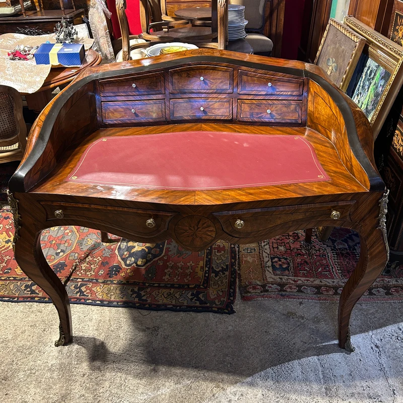 French Louis XV desk, fine marquetry, bombé-contra-bombé, early 20th century