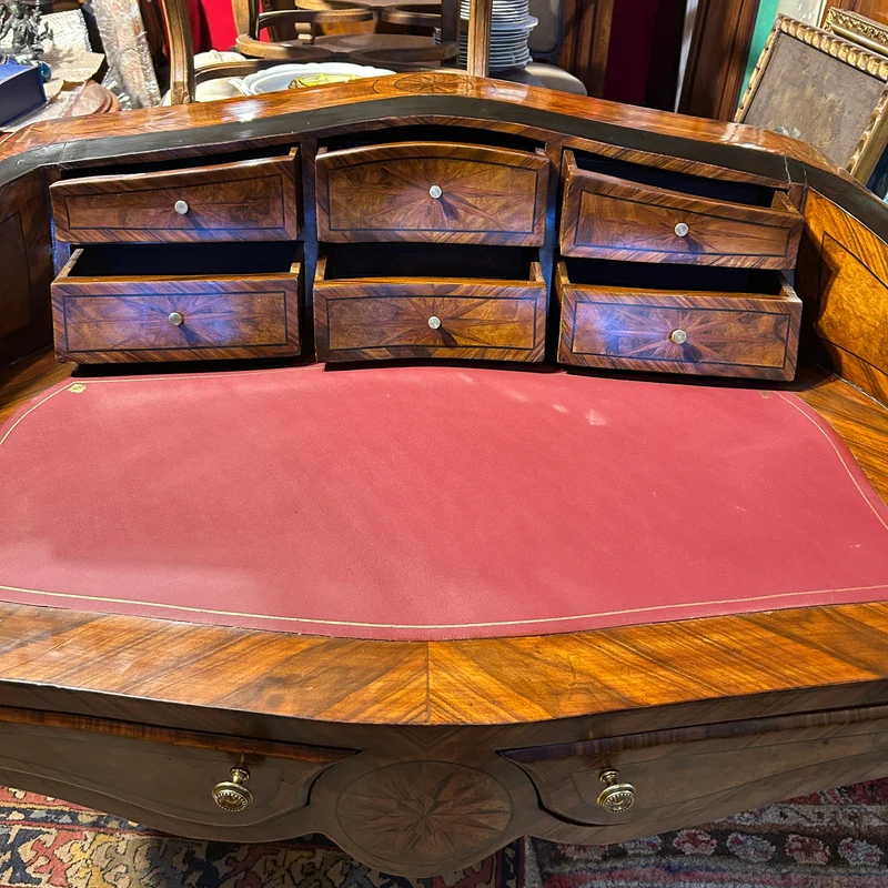 French Louis XV desk, fine marquetry, bombé-contra-bombé, early 20th century