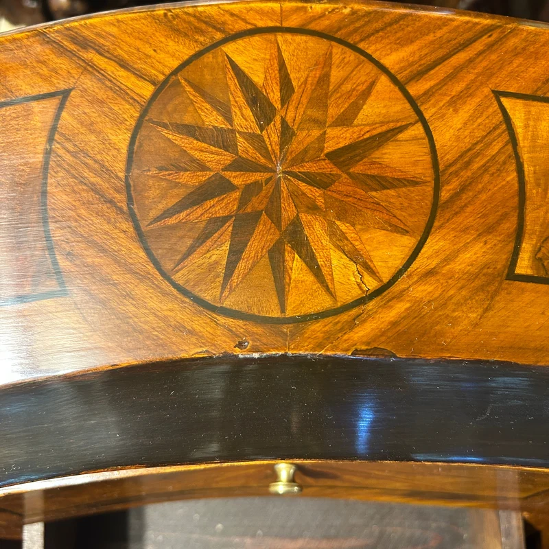 French Louis XV desk, fine marquetry, bombé-contra-bombé, early 20th century