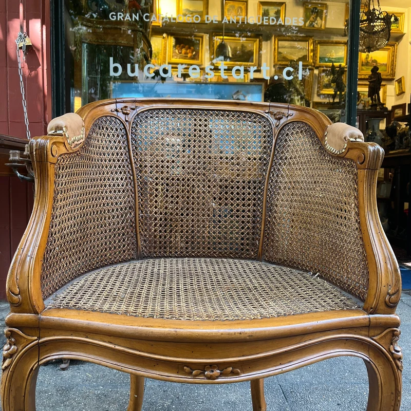 French Louis XV style chair made of rush-seated beechwood and bronze studs circa 1900