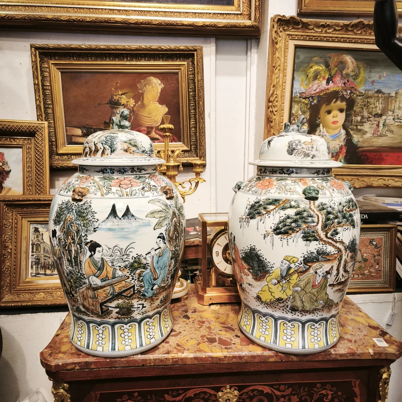 Chinese porcelain potiches famille vert 'Musical scenes' 20th century