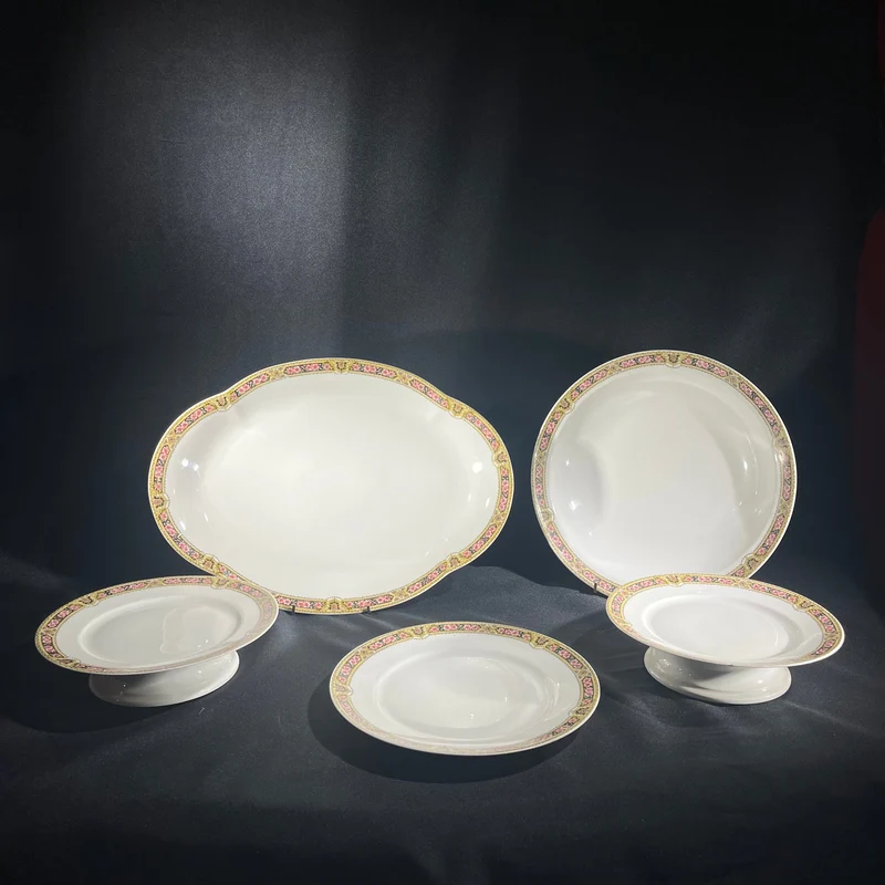 French Limoges Haviland porcelain serving set with floral and gold rim for 15 people
