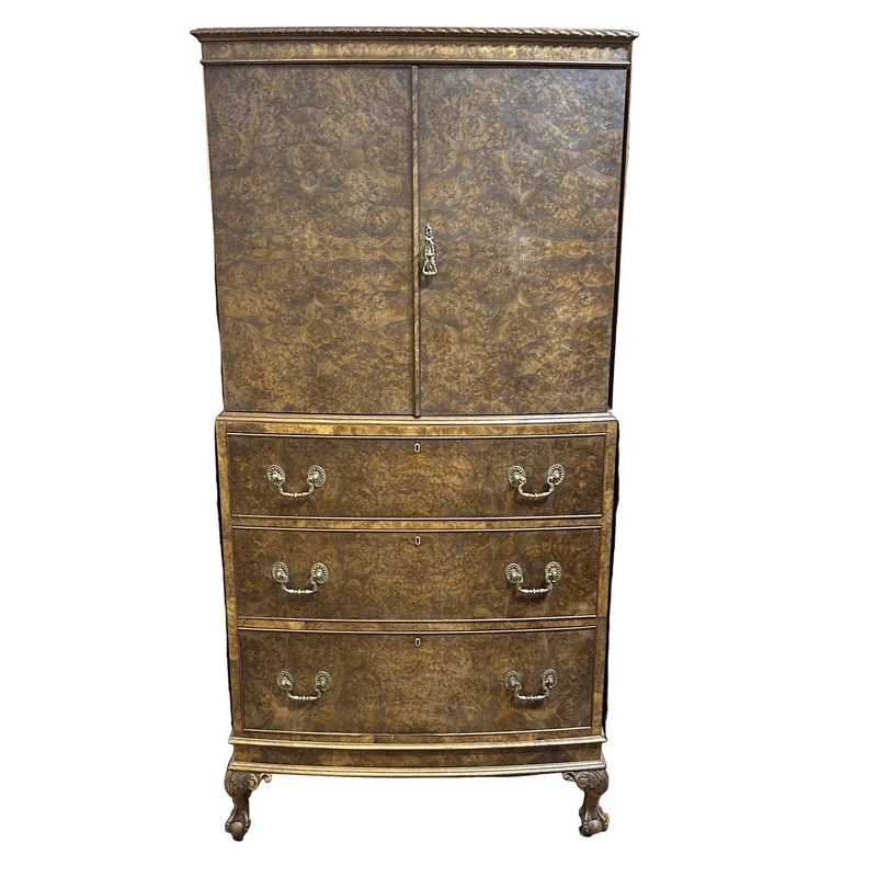 English Chippendale chiffonier cabinet in walnut and walnut burl, mid-20th century