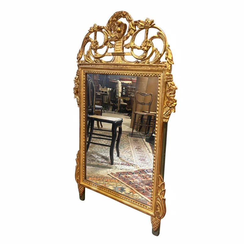 Espejo dorado francés Luis XVI tallado pichones y guirnaldas s.XIX