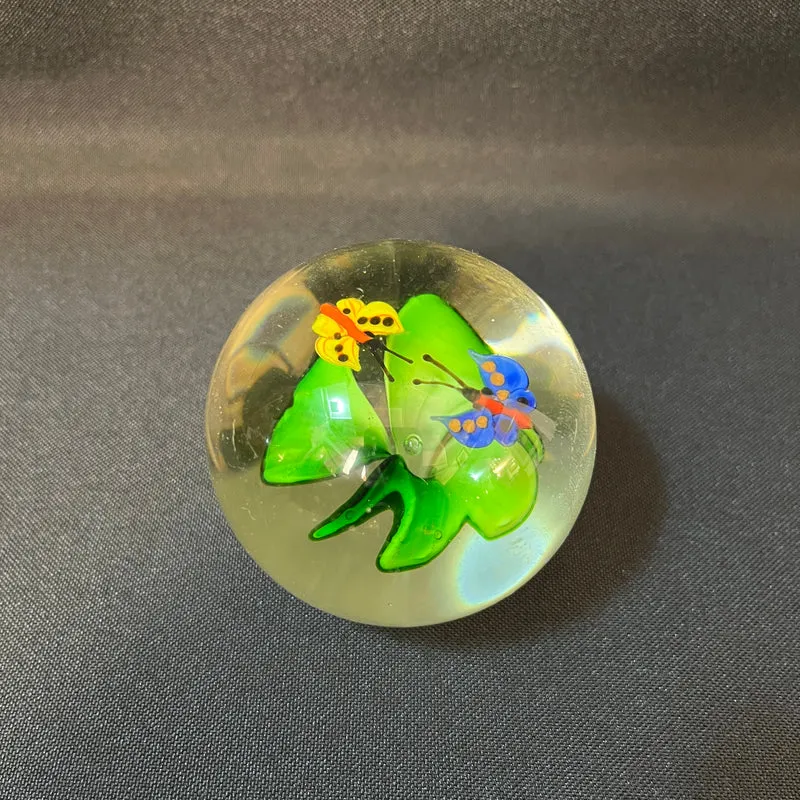 Pisapapel de vidrio Murano con diseño de mariposas mediados s.XX