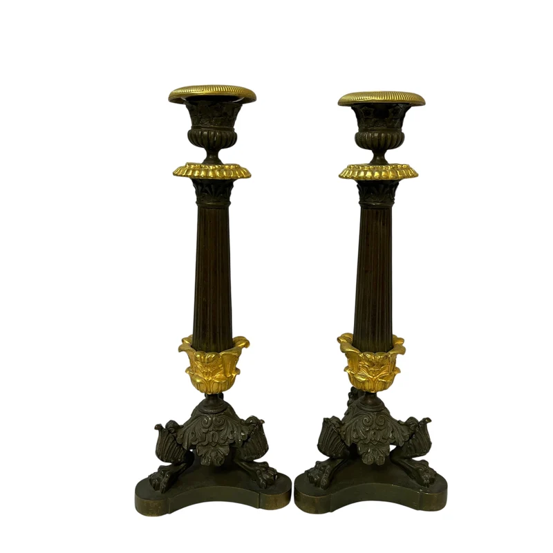 Pair of French tripod candlesticks in patinated and gilded bronze, Restoration style