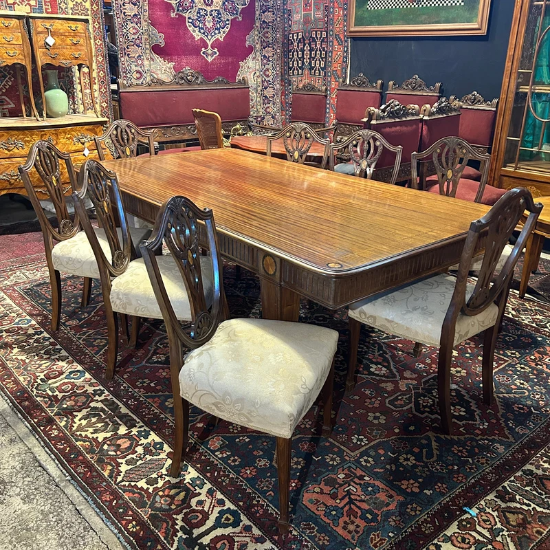 English style Hepplwhite furnished dining room and sideboard in satin blonde mahogany