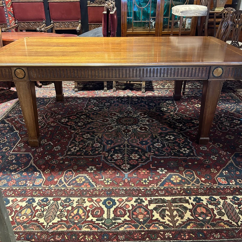 English style Hepplwhite furnished dining room and sideboard in satin blonde mahogany