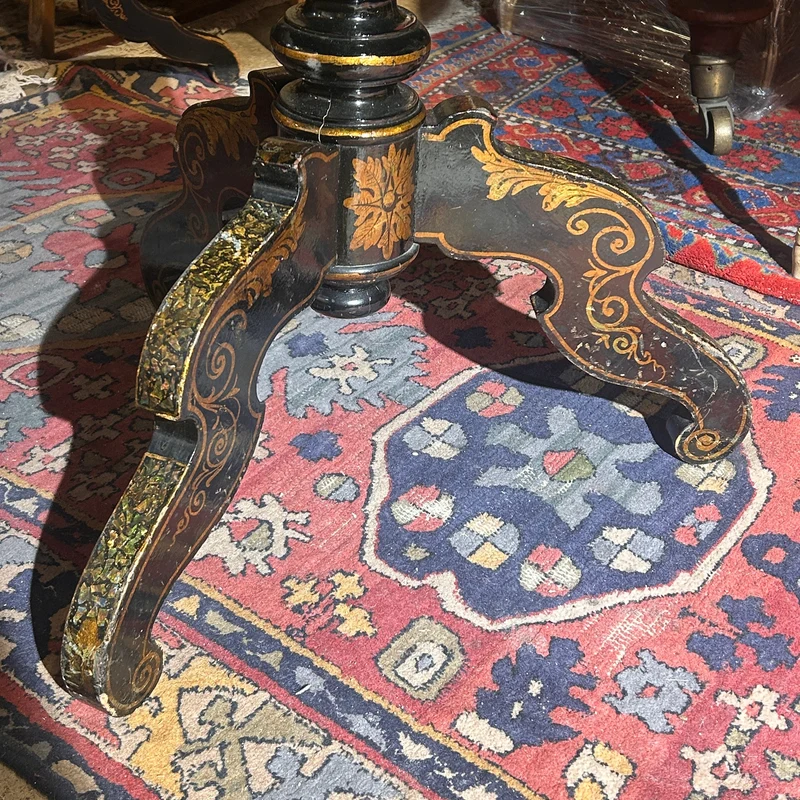 Napoleon III lacquered oval tripod gueridon with burgauté decoration and rose bouquet