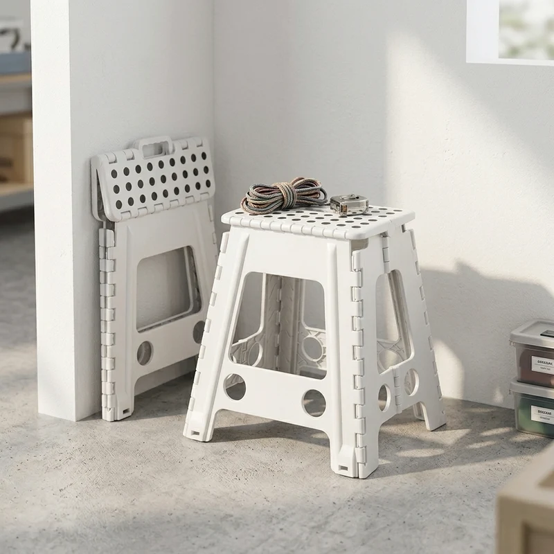 Modern Minimalist PP Foldable Trapezoid Chair Portable Chair For Living Room