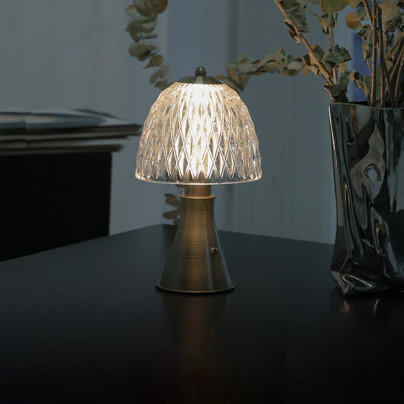 Modern Luxury Round Glass Aluminum Alloy LED Table Lamp For Bedroom