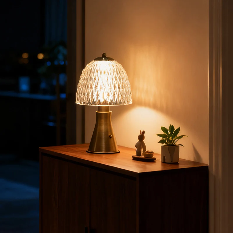 Modern Luxury Round Glass Aluminum Alloy LED Table Lamp For Bedroom