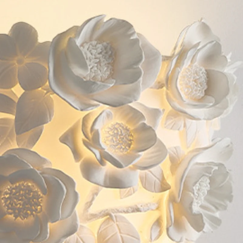 Traditional French Floral Relief Resin Iron LED Wall Sconce Lamp For Living Room