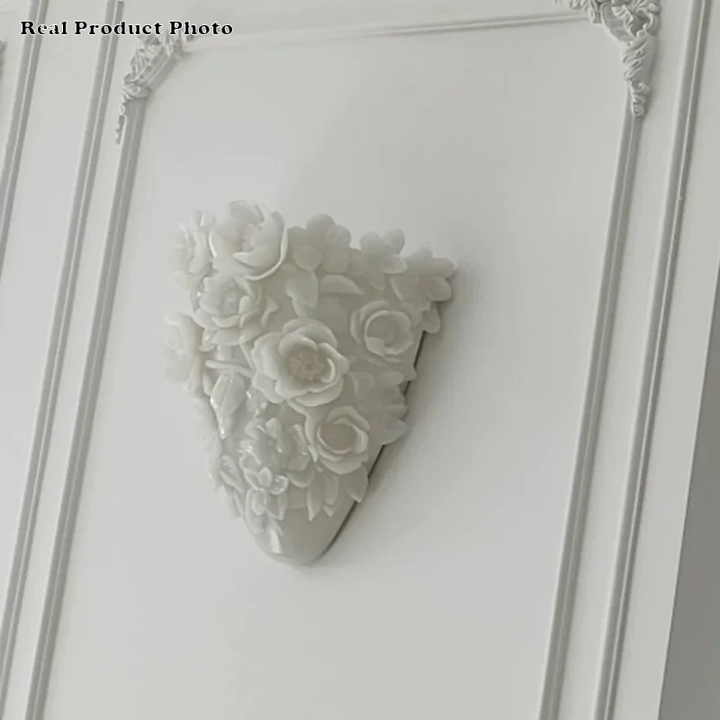 Traditional French Floral Relief Resin Iron LED Wall Sconce Lamp For Living Room