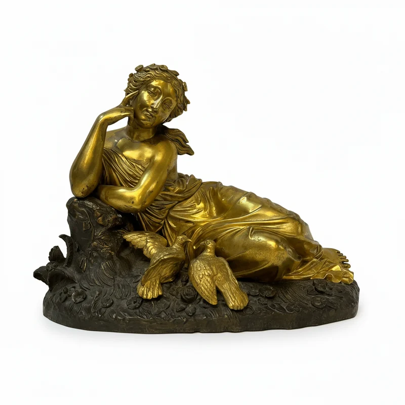 Ormolu bronze figure 'Venus with Doves' French School, late 19th century