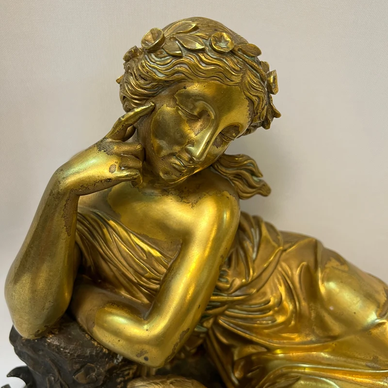 Ormolu bronze figure 'Venus with Doves' French School, late 19th century