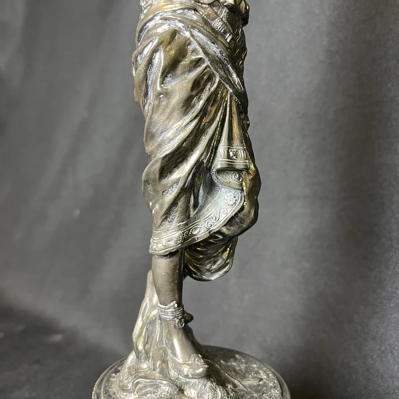 Centros de Mesa WMF Alemania circa 1900 estilo Art Nouveau en estaño y bronce 'Odaliscas'