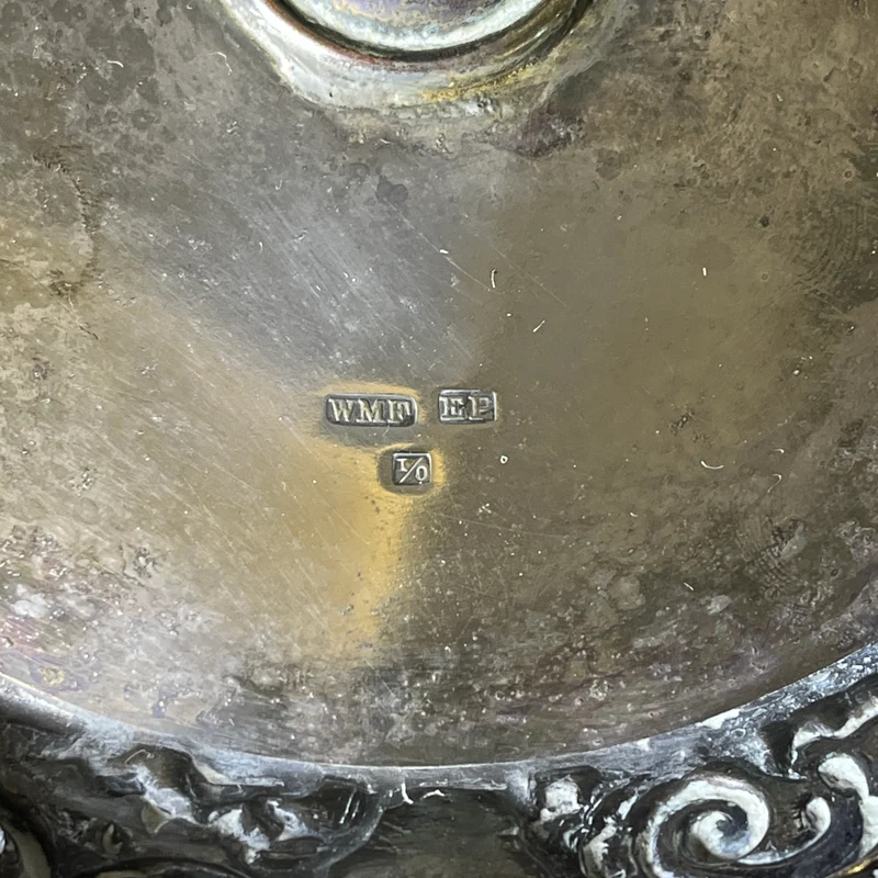 Centros de Mesa WMF Alemania circa 1900 estilo Art Nouveau en estaño y bronce 'Odaliscas'