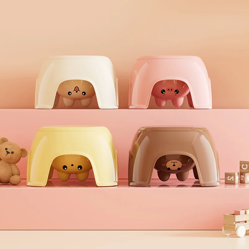 Contemporary Creative Oval PP Plastic Non-Slip Kids Storage Low Stool Backless Armless For Living Room & Entryway