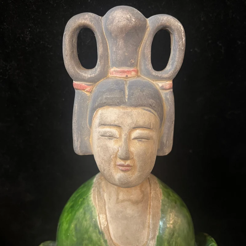 Pair of Chinese Tang style terracotta figures 'Ladies in Green'