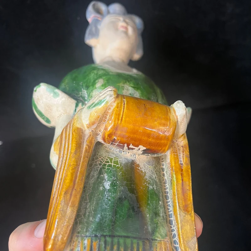 Pair of Chinese Tang style terracotta figures 'Ladies in Green'