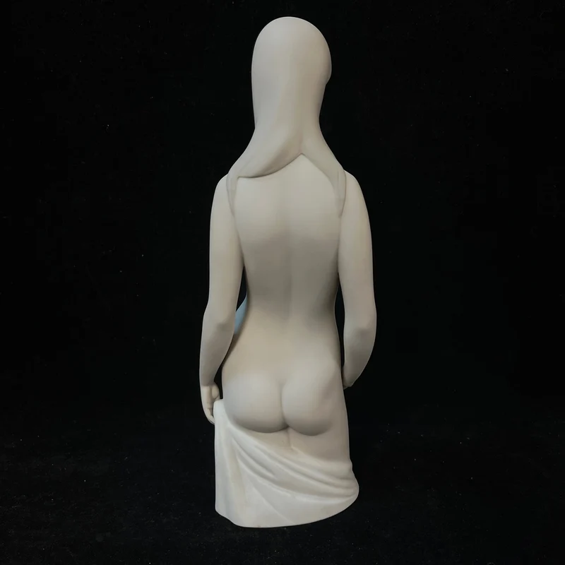 Lladró figurine, silhouette of a woman in matte white porcelain