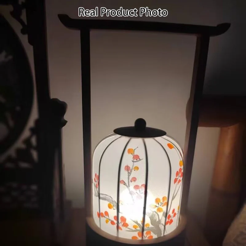 Traditional Chinese Fabric Oak Wood Cylindrical Plum Blossom Bamboo Leaves Persimmon USB Charging LED Table Lamp For Living Room & Bedroom
