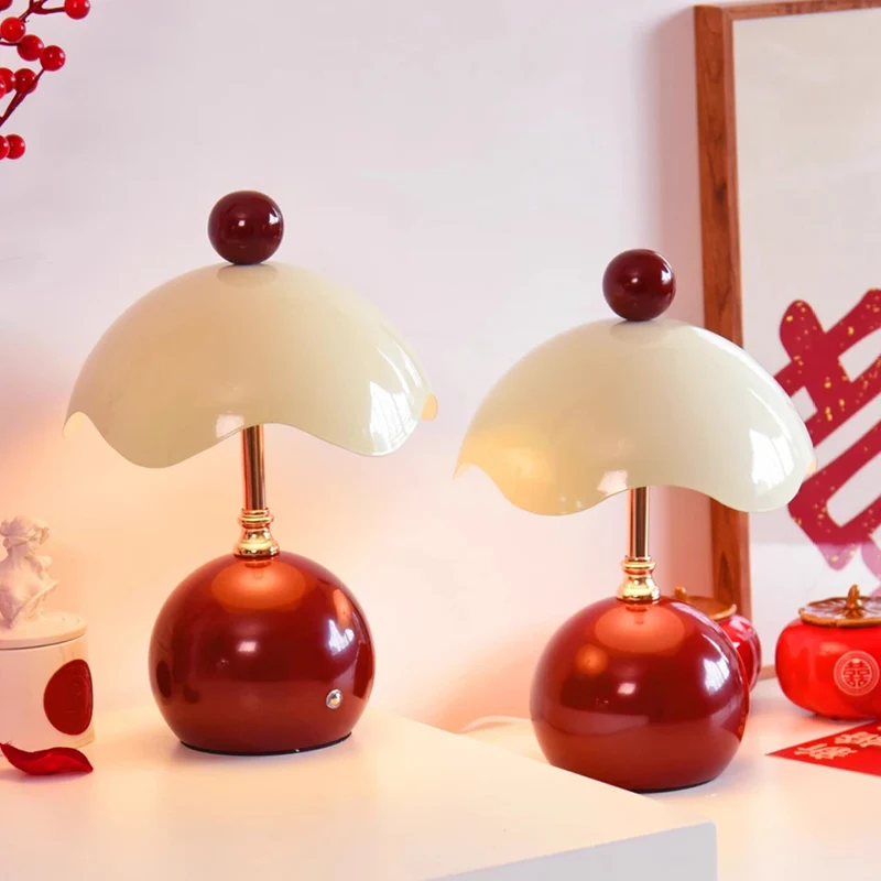 Contemporary Nordic Iron Eggshell-shaped Round USB Charging LED Table Lamp For Living Room & Bedroom