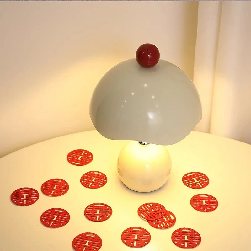 Contemporary Nordic Iron Eggshell-shaped Round USB Charging LED Table Lamp For Living Room & Bedroom