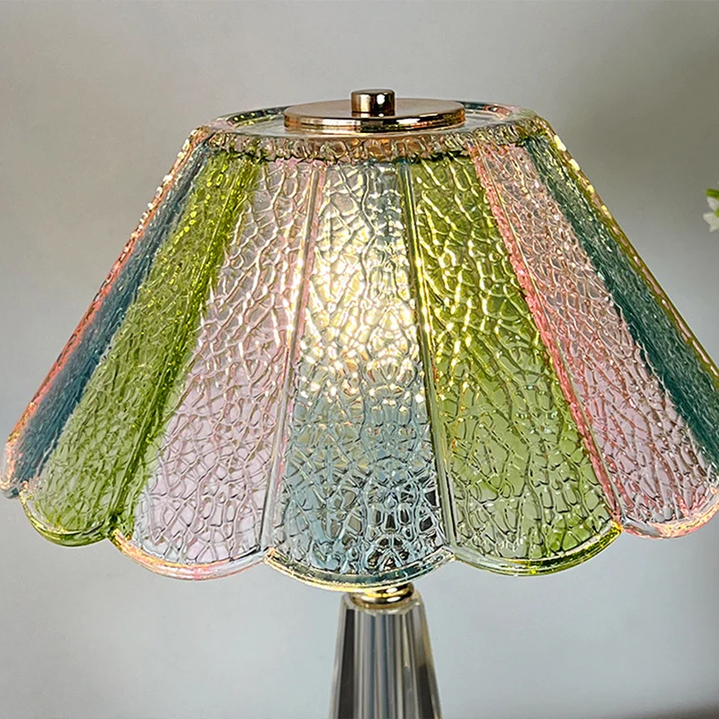 Traditional French Glass Crystal Alloy Round Ruffle Design 1-Light Table Lamp For Bedroom
