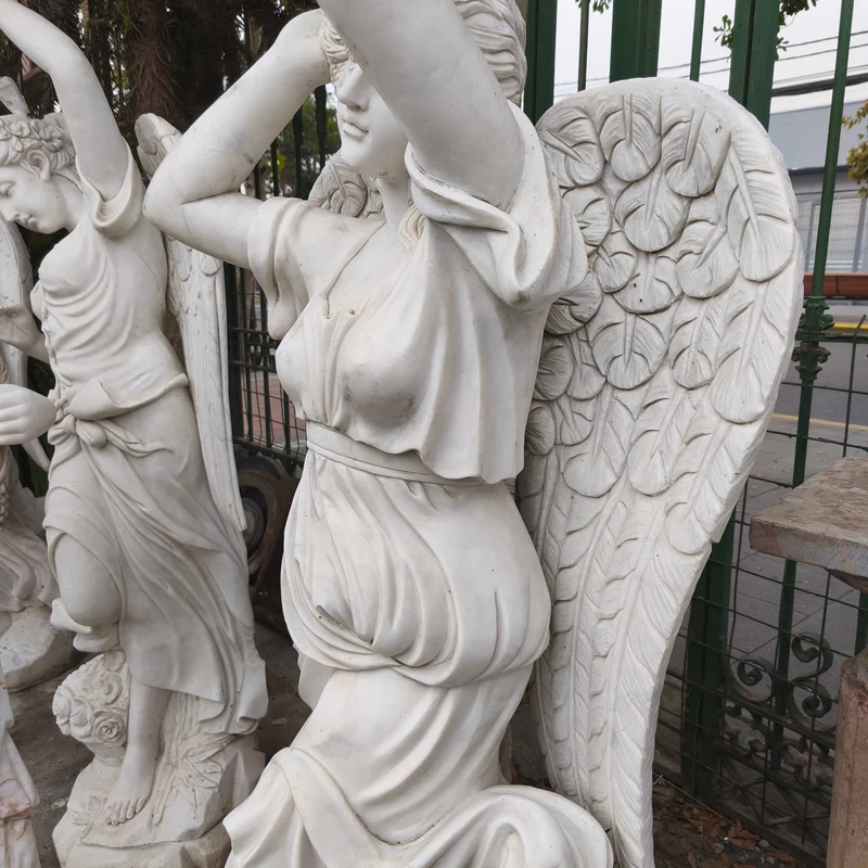 Angel of the Four Seasons - Autumn sculpture in marble stone