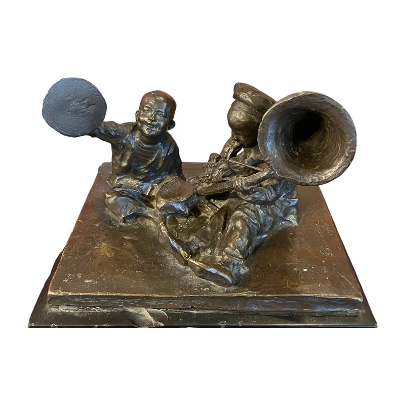 Bronze figure 'Two child musicians' signed Cesare Biscarra, 1902