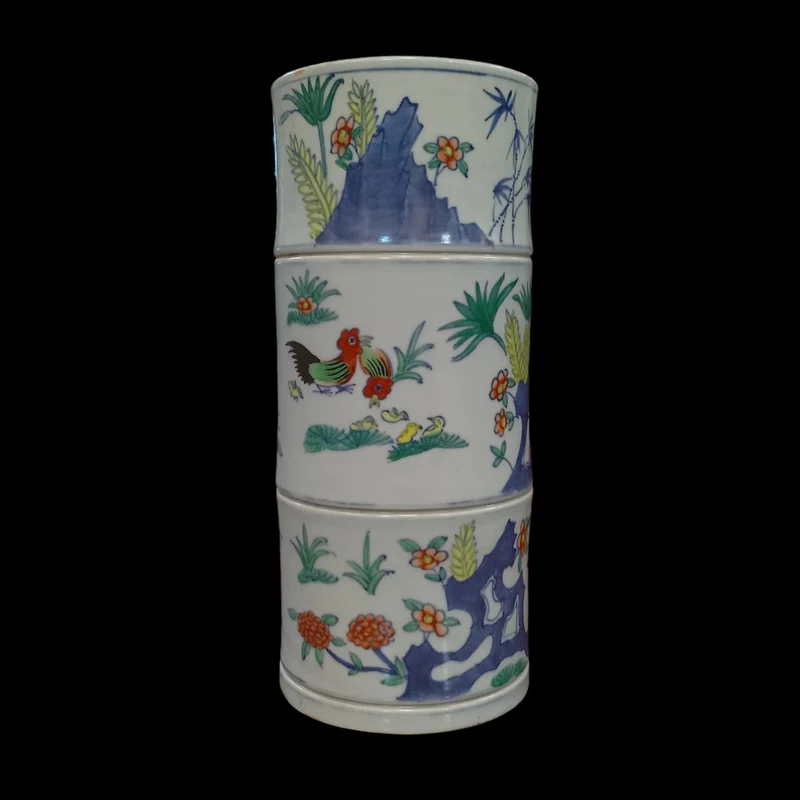 Chinese porcelain brush holder in the shape of a bamboo "Roosters and Vegetation"