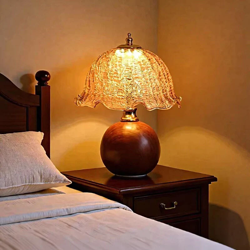 Contemporary Nordic Ceramic Iron Glass Round Flower Bud Design USB Plug-in LED Table Lamp For Bedroom