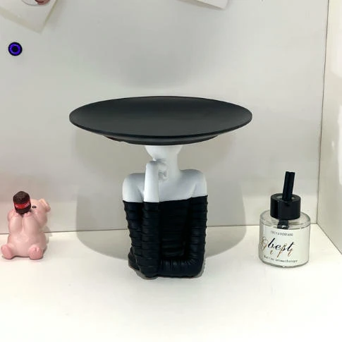 Modern Art Deco Resin Round Woman-shaped Desktop Storage Shelf For Living Room & Entryway