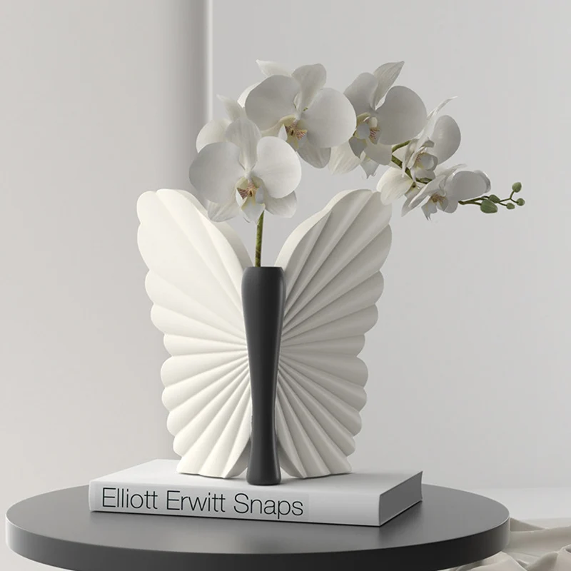 Modern Art Deco Resin Butterfly-shaped Table Decor For Living Room & Bedroom
