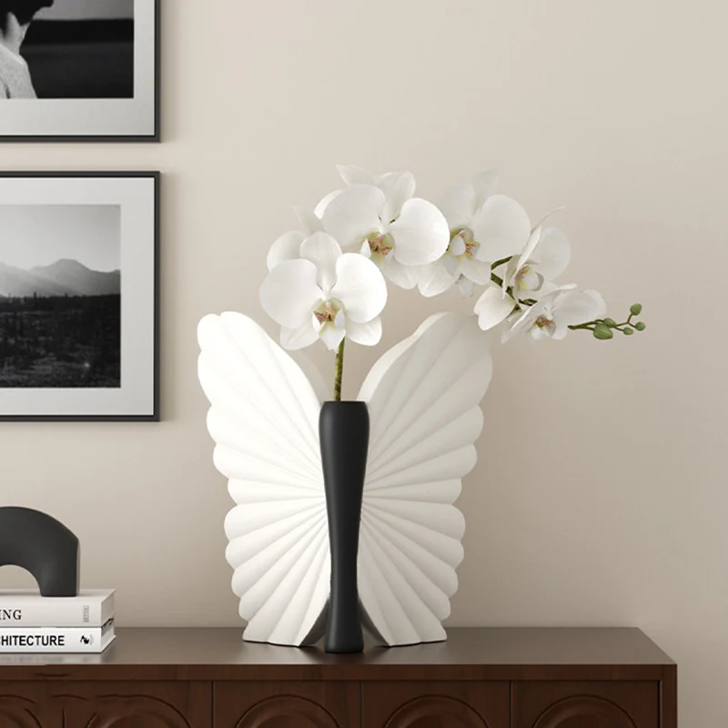 Modern Art Deco Resin Butterfly-shaped Table Decor For Living Room & Bedroom