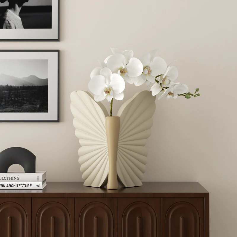 Modern Art Deco Resin Butterfly-shaped Table Decor For Living Room & Bedroom