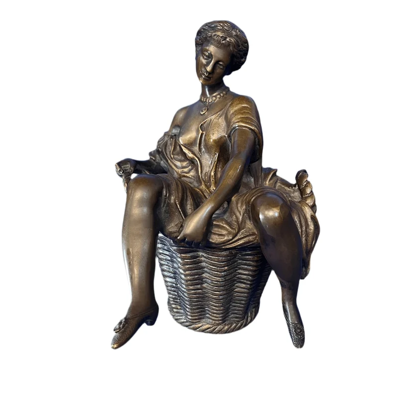 Bronze figure and box 'The Immodest Washerwoman' attributed to Charles Bory (1788-1856)