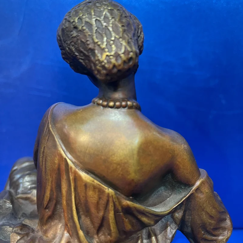 Bronze figure and box 'The Immodest Washerwoman' attributed to Charles Bory (1788-1856)