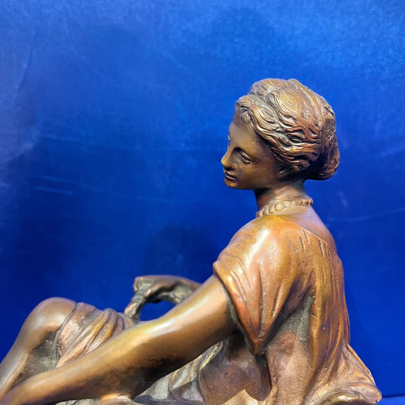 Bronze figure and box 'The Immodest Washerwoman' attributed to Charles Bory (1788-1856)