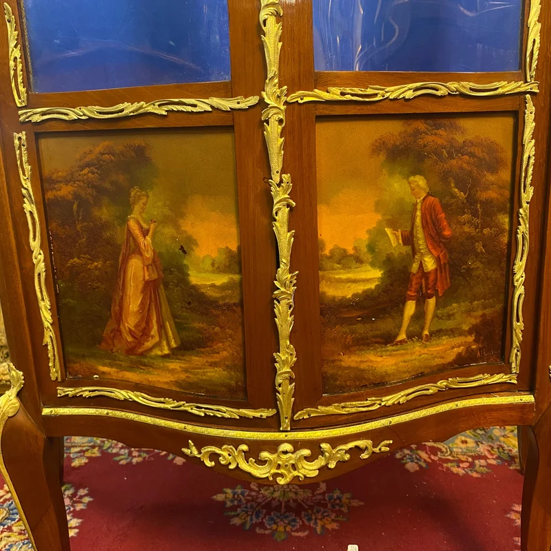 Display case with gilt bronze decoration painted in the Vernis Martin Louis XV style