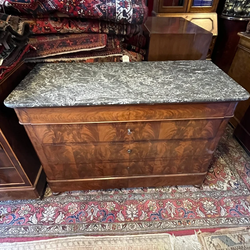 French mahogany and black marble chest of drawers