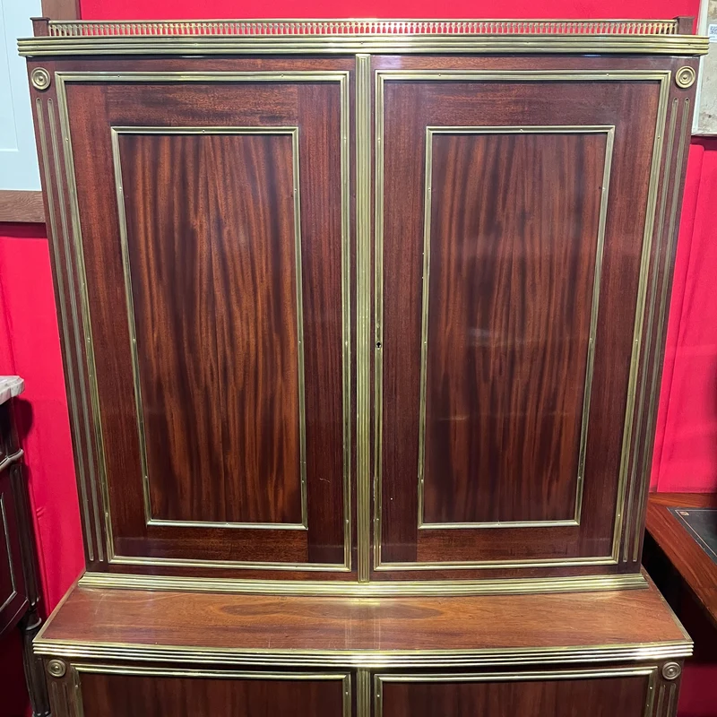 Large tall dresser in Directoire style for TV with headband and bronze appliqués