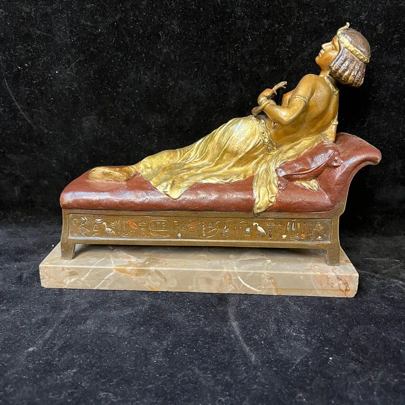 Bronze sculpture of Cleopatra by Franz Bergmann, signed (Nam Greb)