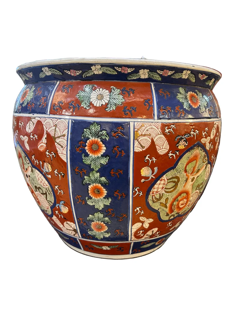 Large hand-painted Chinese porcelain fishbowl Imari