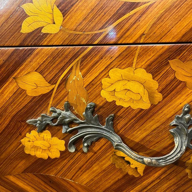 Louis XV bombé chest of drawers with floral marquetry and pink marble