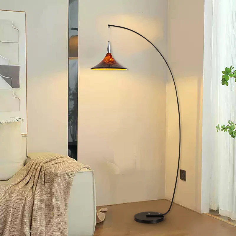 Contemporary Scandinavian Iron Acrylic Fan-Shaped 1-Light Standing Floor Lamp For Living Room & Bedroom
