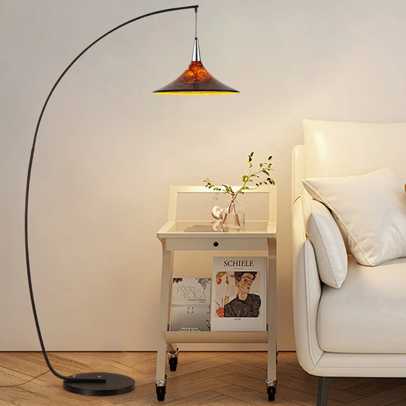 Contemporary Scandinavian Iron Acrylic Fan-Shaped 1-Light Standing Floor Lamp For Living Room & Bedroom