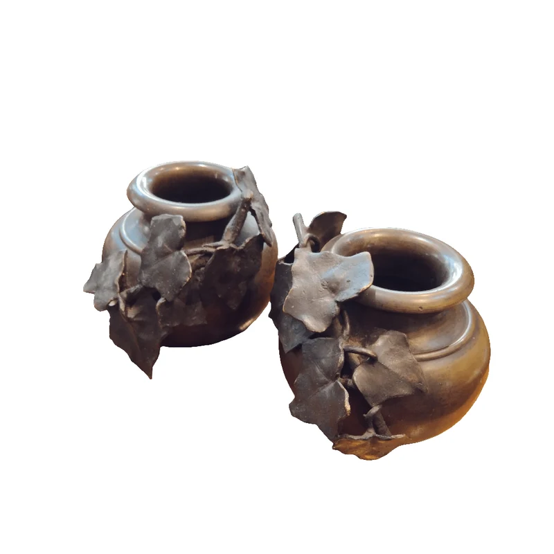 Set of bronze sculptures 'clay and vines'